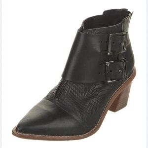 TIBI NY Piper Leather Buckle Booties Black Heels made in Italy Size 8 / 38
